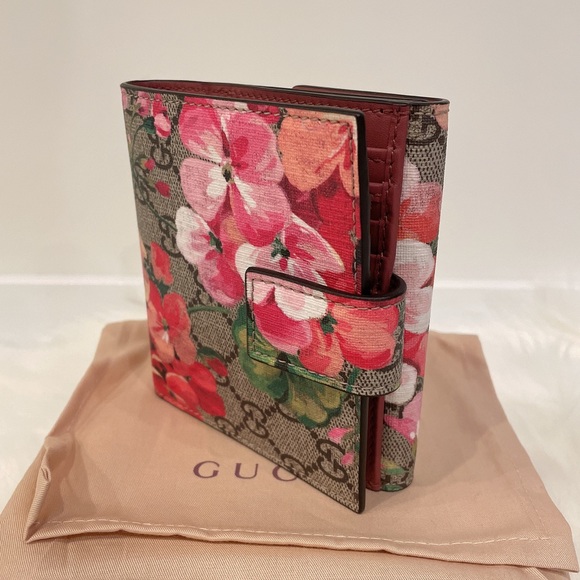 GUCCI 470071 GG Supreme Monogram Blooms Print French Flap Wallet Antique Rose - Picture 7 of 13